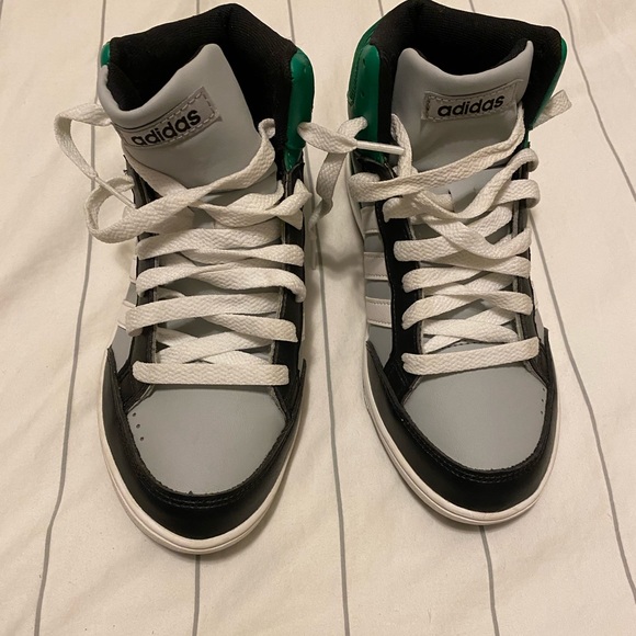 Adidas High Tops for kids - Picture 3 of 6